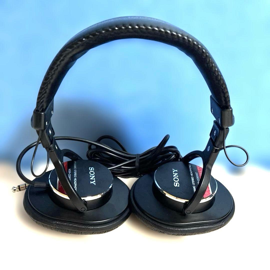 中古動作美品SONY MDR-CD900ST スタジオモニターヘ ッドフォン SONY（ソニー） MDR-CD900ST プロ仕様のスタジオモニターヘッドホン