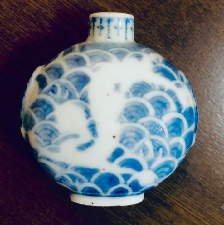 中国骨董　成化年製　染付白抜龍紋　鼻煙壺　康熙時期 2026年最新】大清康熙年製の人気アイテム - メルカリ