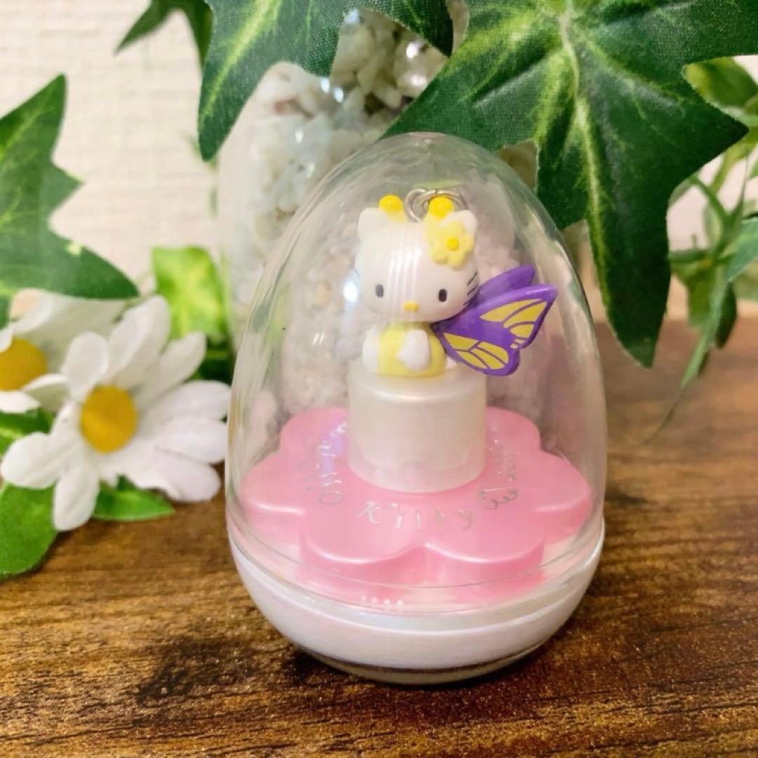 ⭐︎希少⭐︎ハローキティ ネイルカラー　コスメ　マニキュア　マスコット　蝶　当時物 キティちゃんネイルのネイルデザイン】KTドレスアップネイル｜ハロー